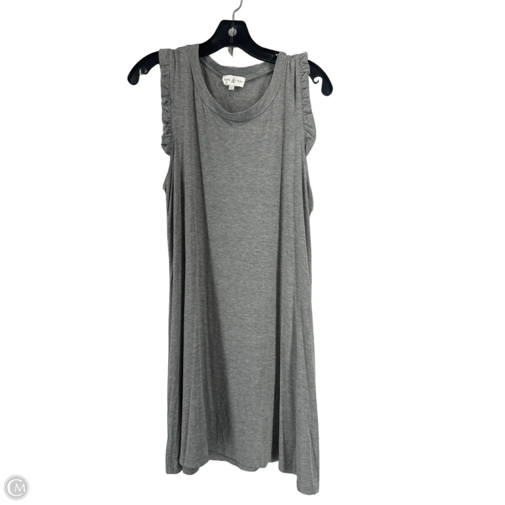 Dress Casual Short By Thyme And Honey In Grey, Size: L