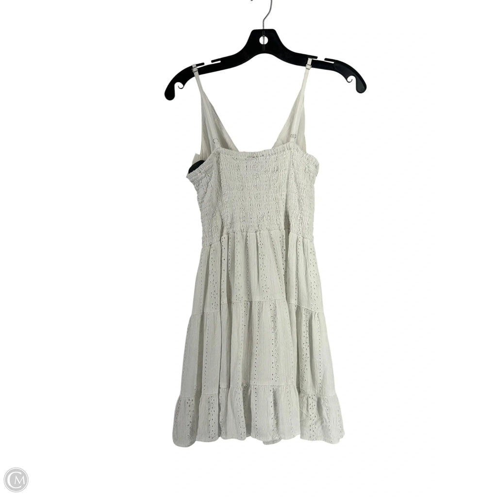 Dress Casual Short By Angie In White, Size: L