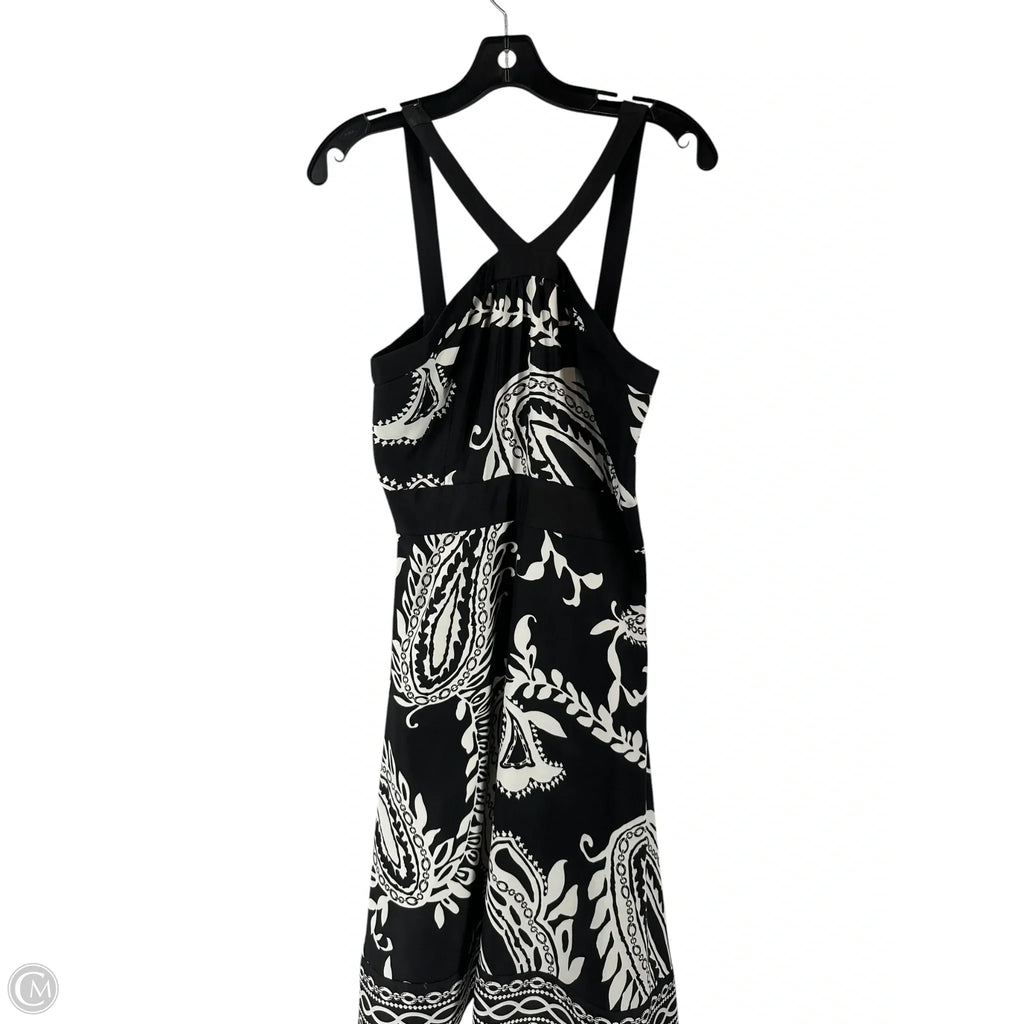 Dress Casual Short By White House Black Market In Black & White, Size: 8